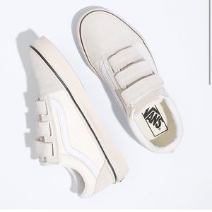 SUEDE CANVAS OLD SKOOL V SHOE